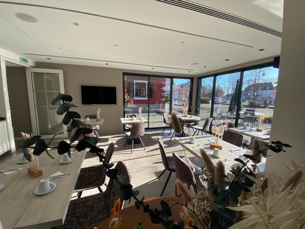 Logis Hotel Restaurant Au Lion Rouge Bartenheim Dış mekan fotoğraf